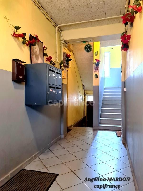 Appartement - 49 m² - 3 pièces