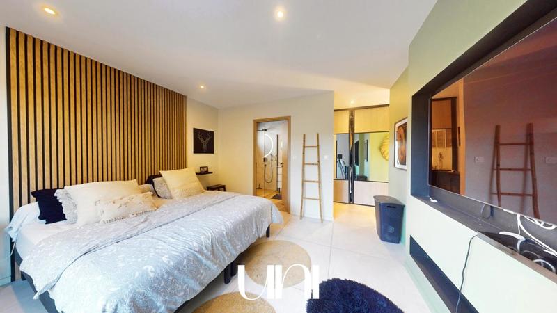 Maison - 162 m² - 5 pièces