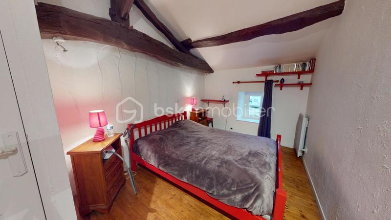 Maison - 292 m² - 14 pièces