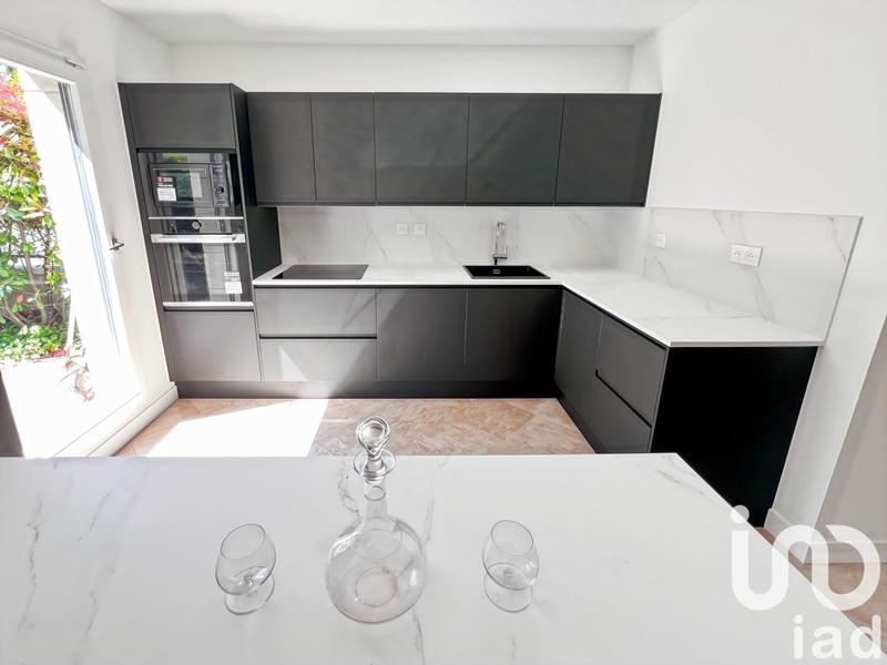 Appartement - 92 m² - 3 pièces