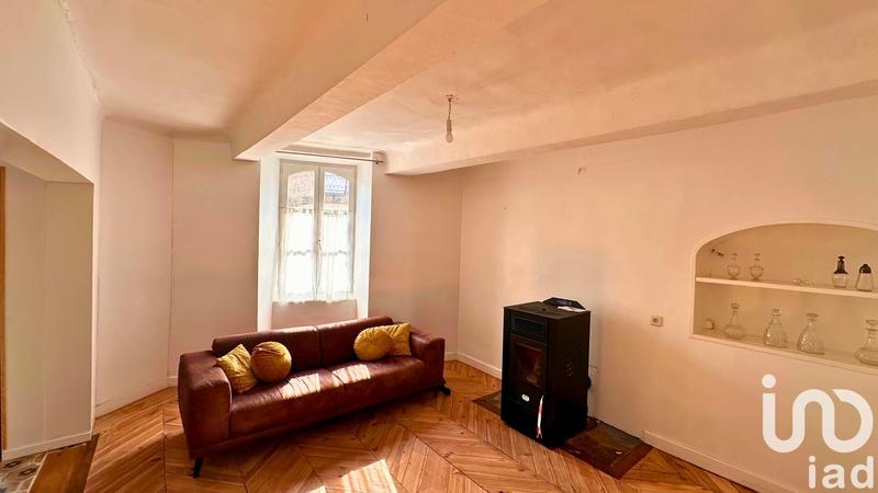 Maison - 394 m² - 14 pièces