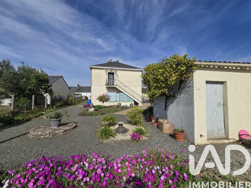 Maison - 104 m² - 6 pièces