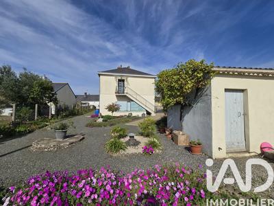 Maison - 104 m² - 6 pièces