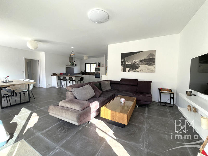 Maison - 109 m² - 4 pièces