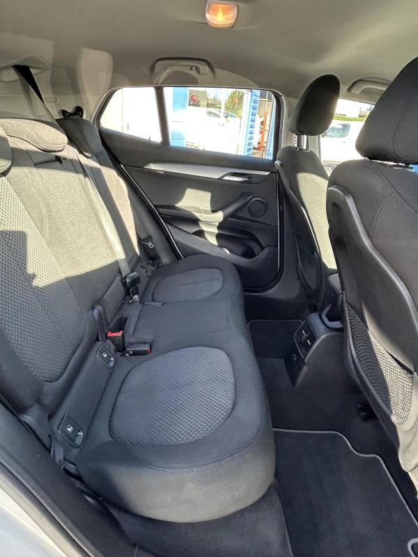 Bmw X2 sDRIVE 18i Business Design Dkg7 136