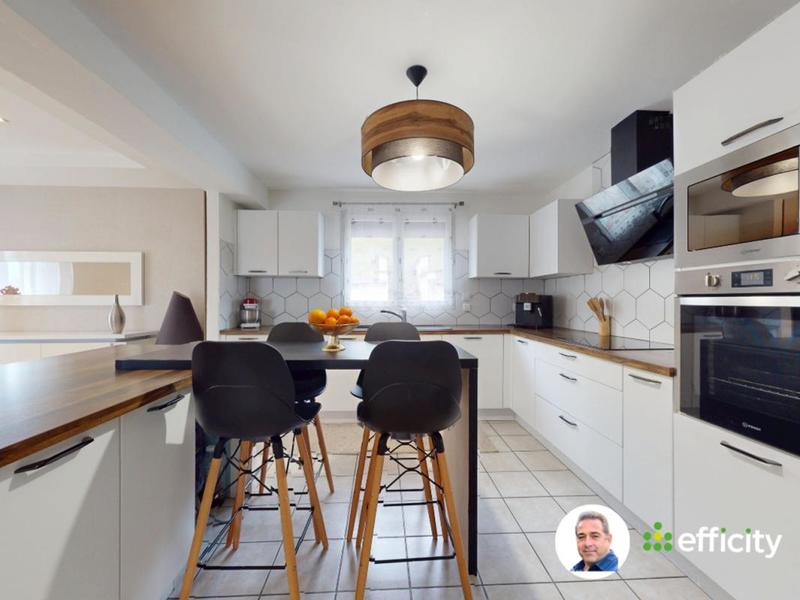 Villa - 175 m² - 6 pièces