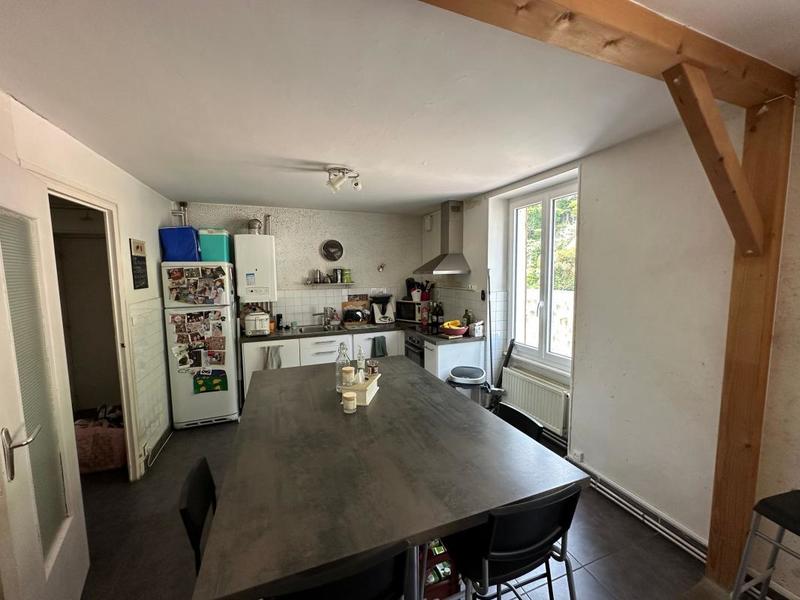 Appartement - 92 m² - 4 pièces