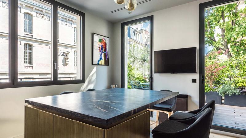 Hôtel particulier - 350 m² - 8 pièces