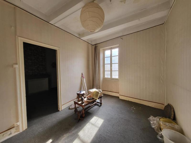 Maison ancienne - 150 m² - 8 pièces