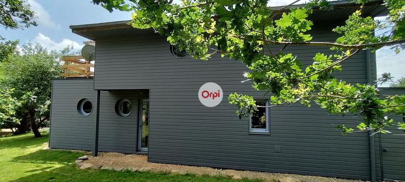 Maison - 137 m² - 5 pièces