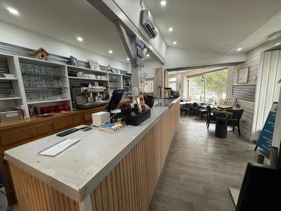 Fonds de commerce - 110 m²