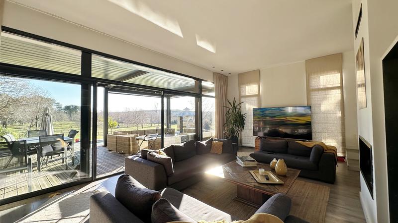 Propriété - 350 m² - 11 pièces