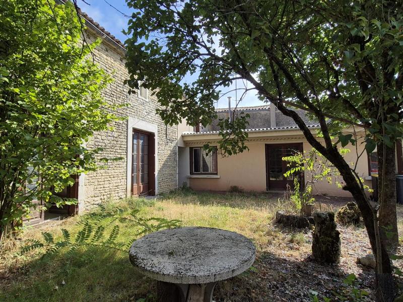 Maison - 141 m² - 5 pièces