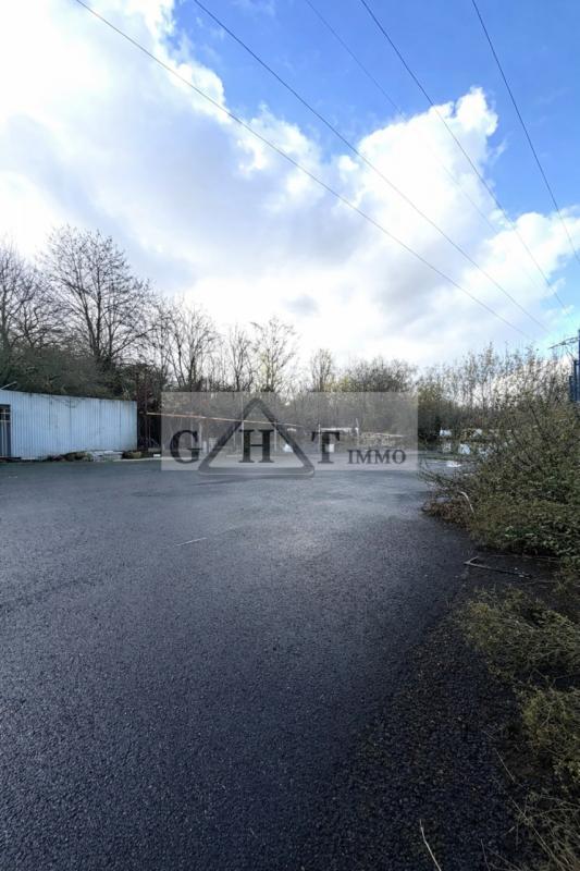 Terrain industriel - 420 m²