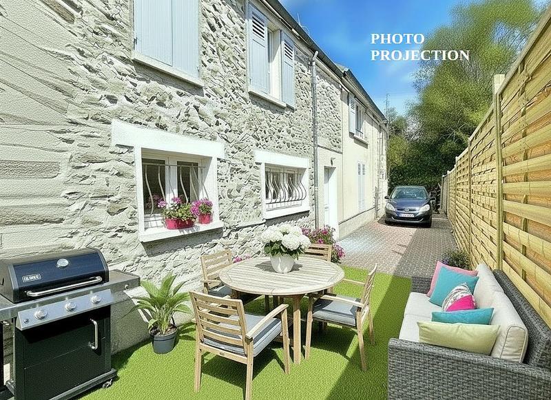 Maison - 140 m² - 8 pièces