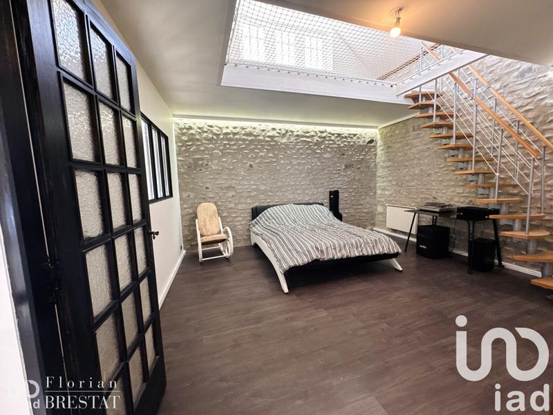 Maison - 192 m² - 6 pièces