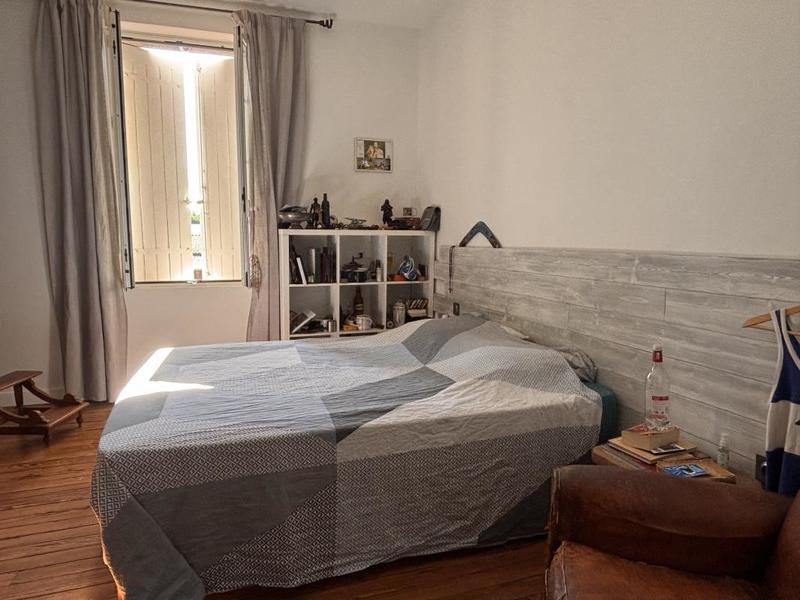 Maison - 218 m² - 7 pièces