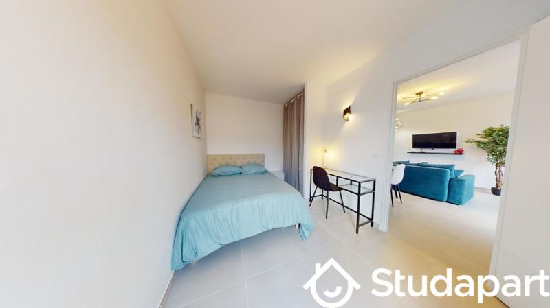 Chambre - 10 m² - 1 pièce