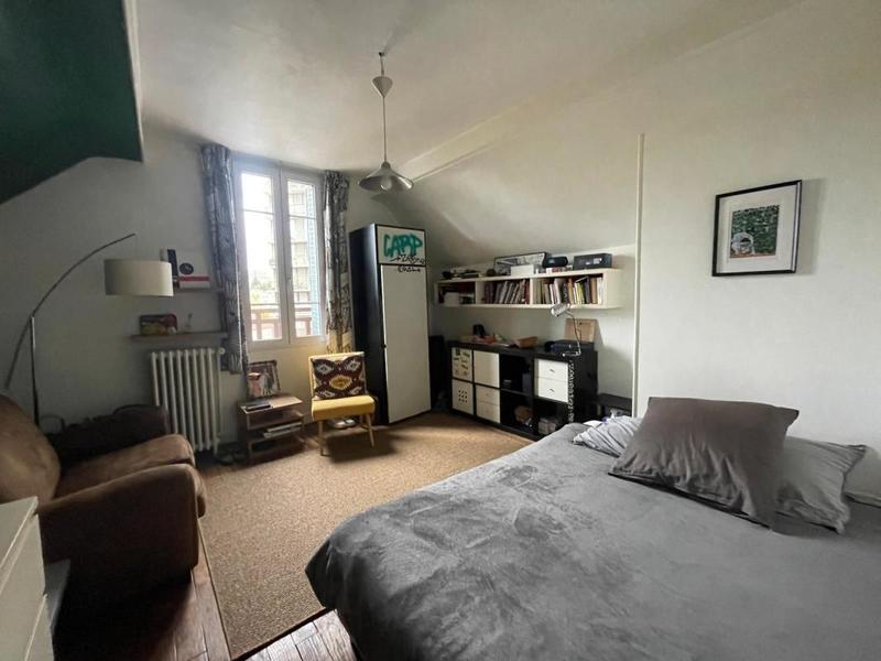 Immeuble - 130 m² - 6 pièces