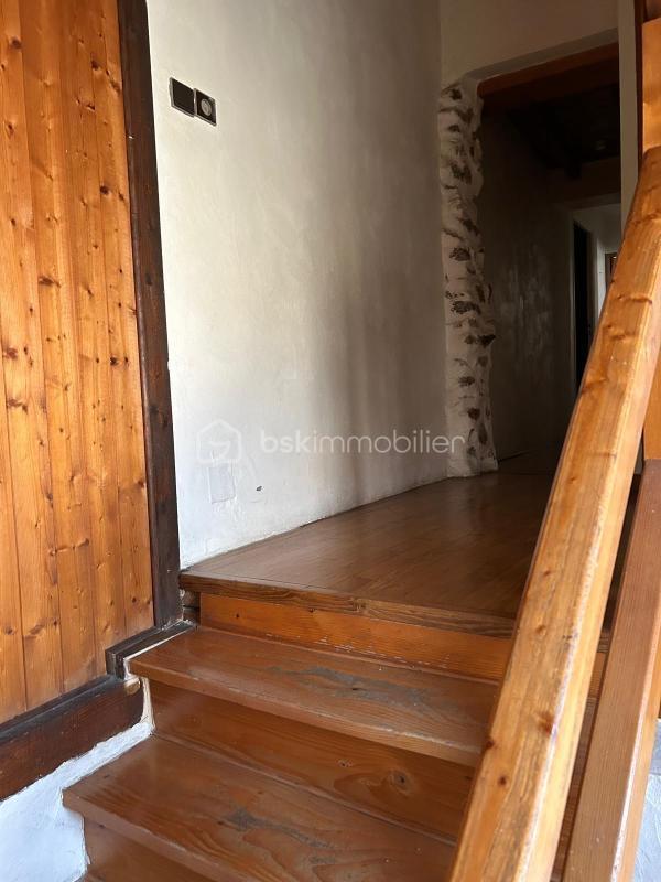 Maison - 105 m² - 4 pièces