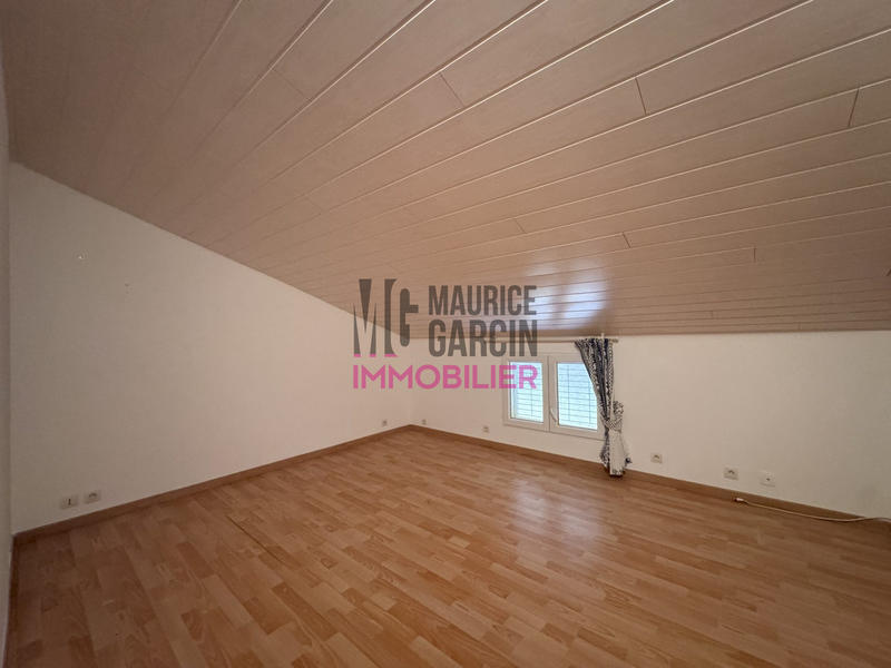 Maison - 167 m² - 7 pièces