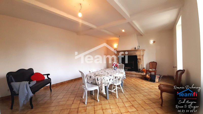 Maison - 151 m² - 8 pièces