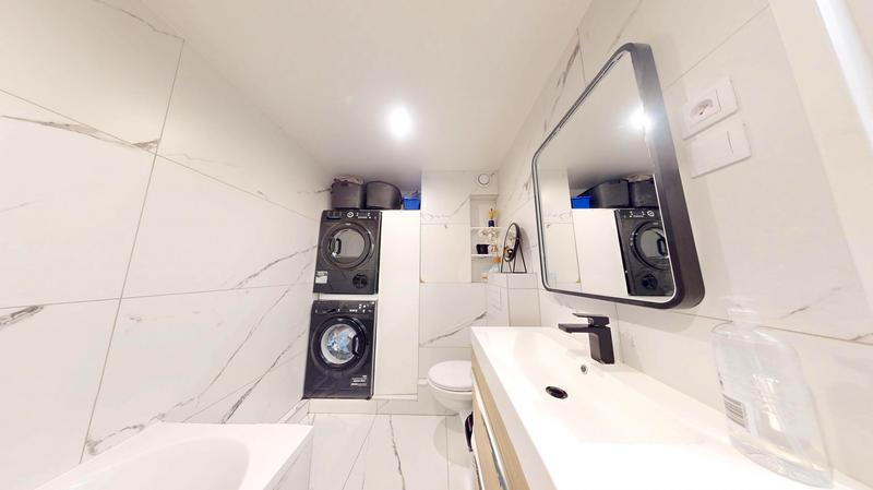 Appartement - 90 m² - 4 pièces