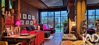 Maison de ville - 208 m² - 6 pièces