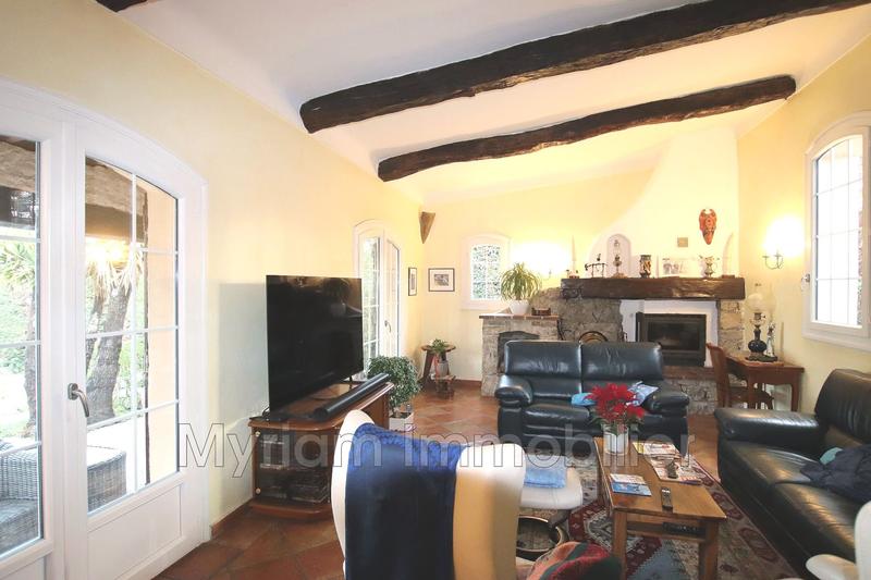 Mas - 195 m² - 5 pièces