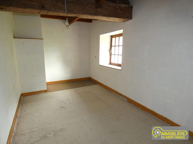 Maison ancienne - 127 m² - 3 pièces