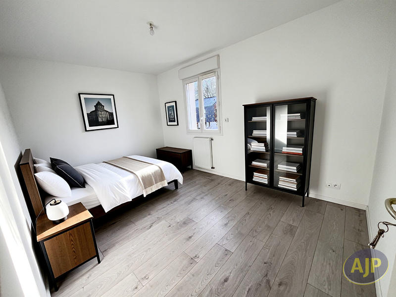 Maison - 96 m² - 4 pièces