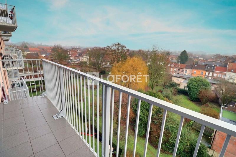 Appartement - 85 m² - 4 pièces