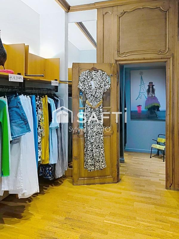 Local commercial - 75 m² - 1 pièce