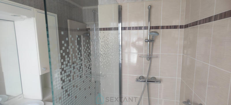 Maison - 98 m² - 6 pièces