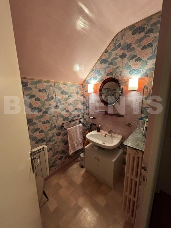 Maison traditionnelle - 110 m² - 5 pièces