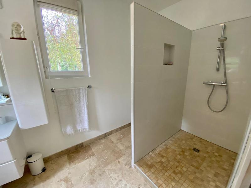 Maison traditionnelle - 170 m² - 4 pièces