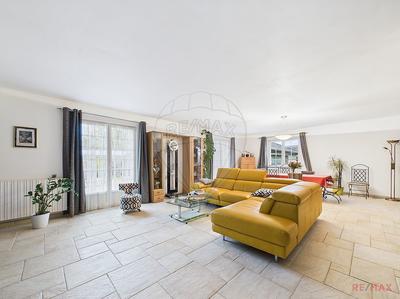 Appartement - 272 m² - 6 pièces