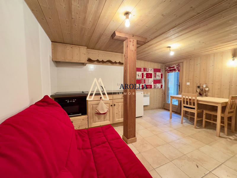 Fonds de commerce - Local commercial - 137 m²