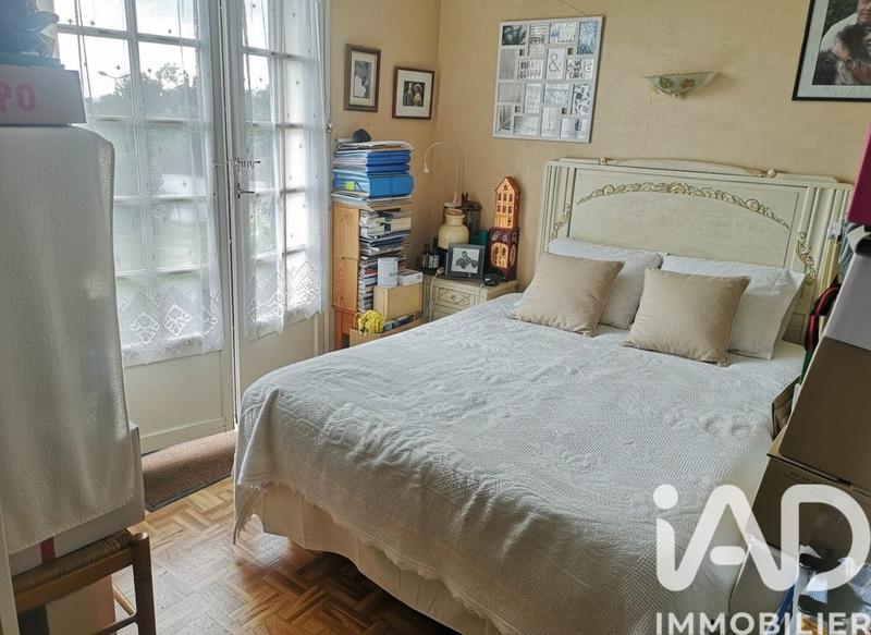 Maison - 212 m² - 7 pièces