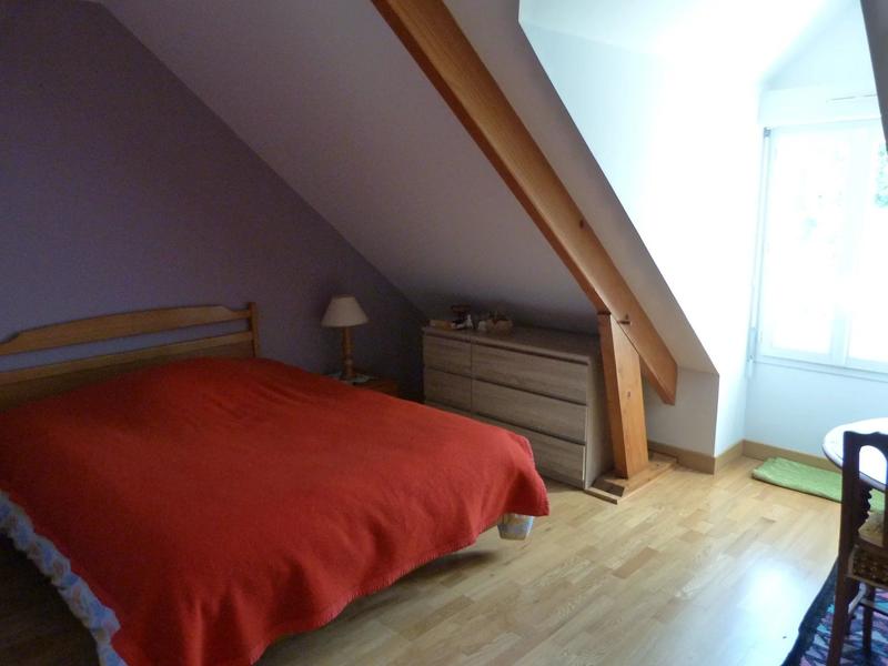 Maison - 180 m² - 7 pièces