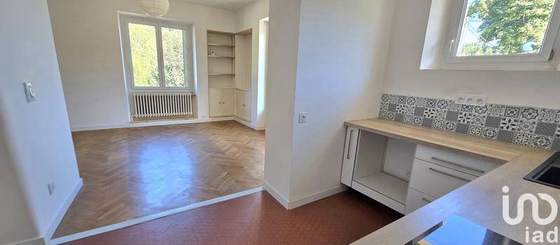 Appartement - 90 m² - 4 pièces