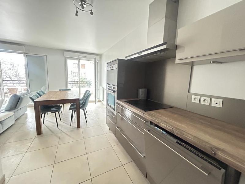 Appartement - 73 m² - 3 pièces