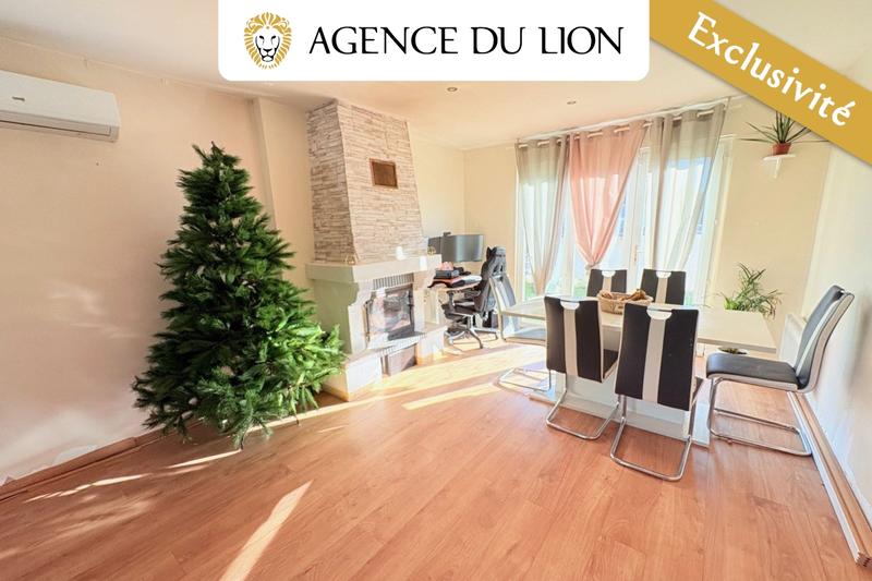 Maison - 96 m² - 5 pièces