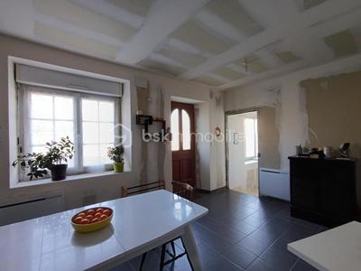 Maison - 108 m² - 4 pièces