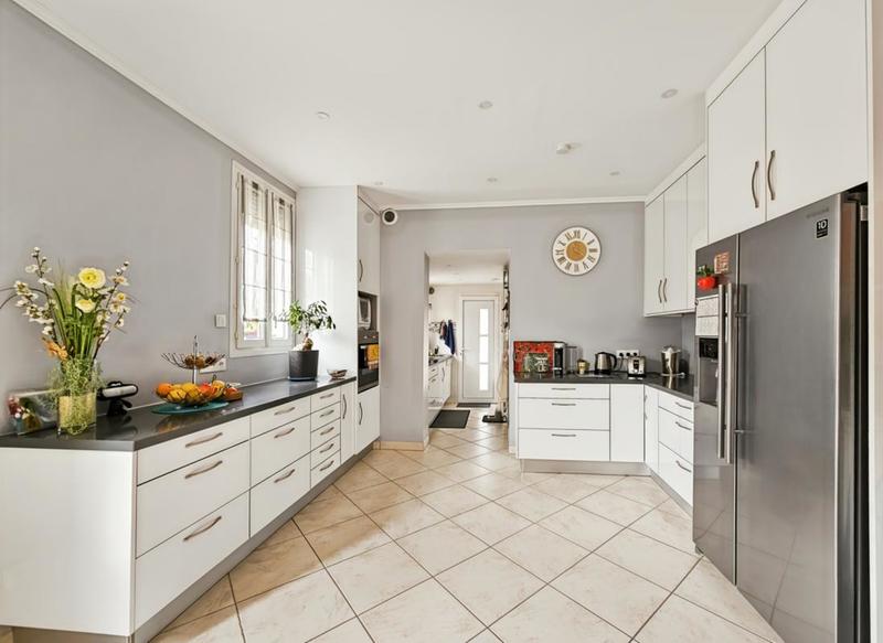 Maison - 91 m² - 4 pièces