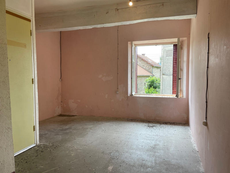 Maison de village - 94 m² - 4 pièces