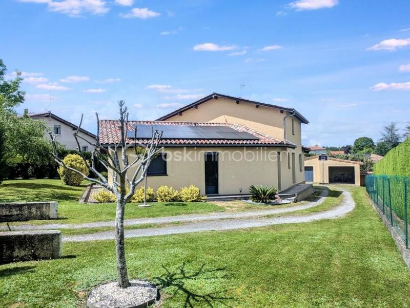 Maison d'architecte - 226 m² - 7 pièces