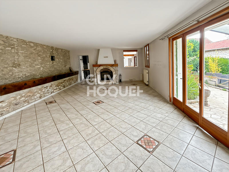 Maison - 189 m² - 7 pièces