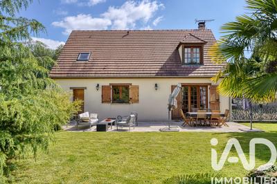 Maison - 137 m² - 6 pièces