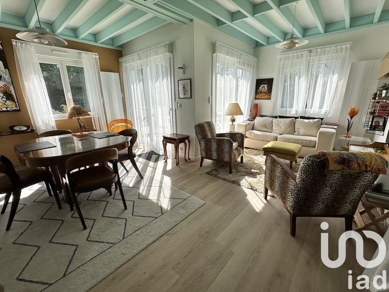 Maison - 104 m² - 5 pièces